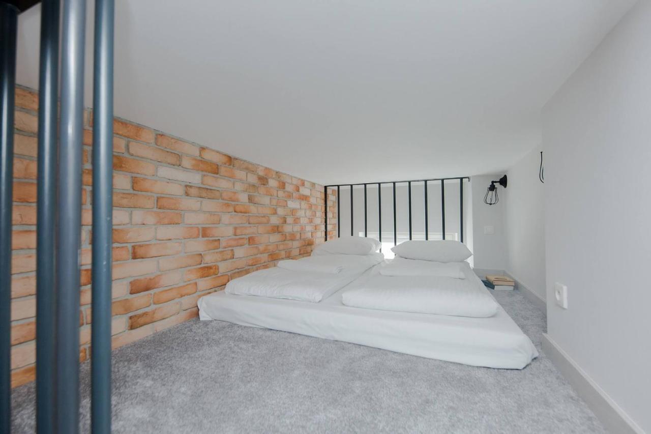 4 Eco Apart Chateau Jagiellonska 22 Warszawa Old Town Kültér fotó